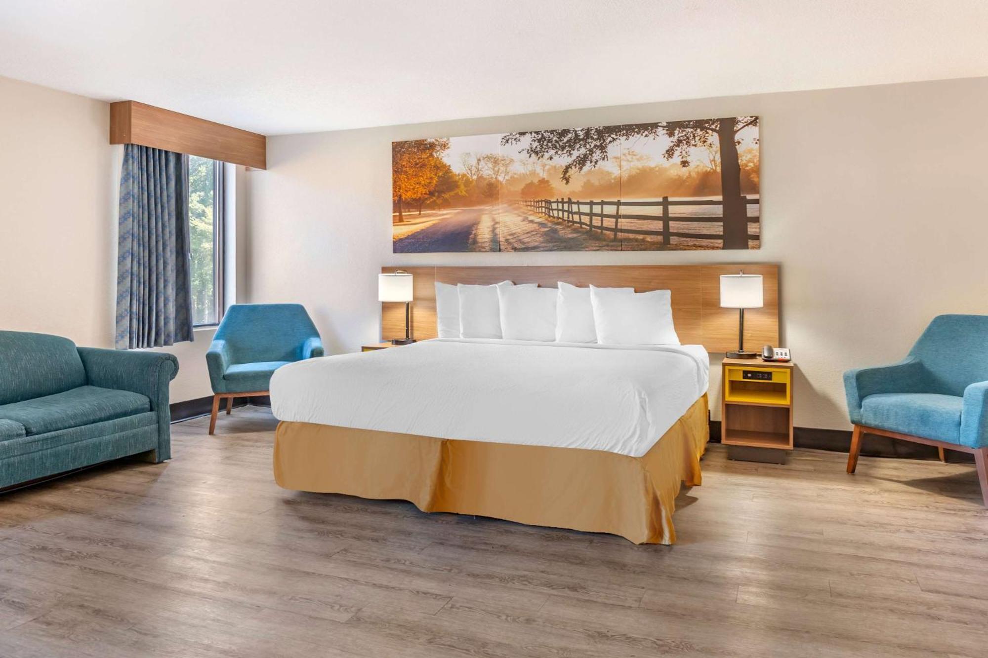 Days Inn & Suites By Wyndham Rocky Mount Golden East Eksteriør billede