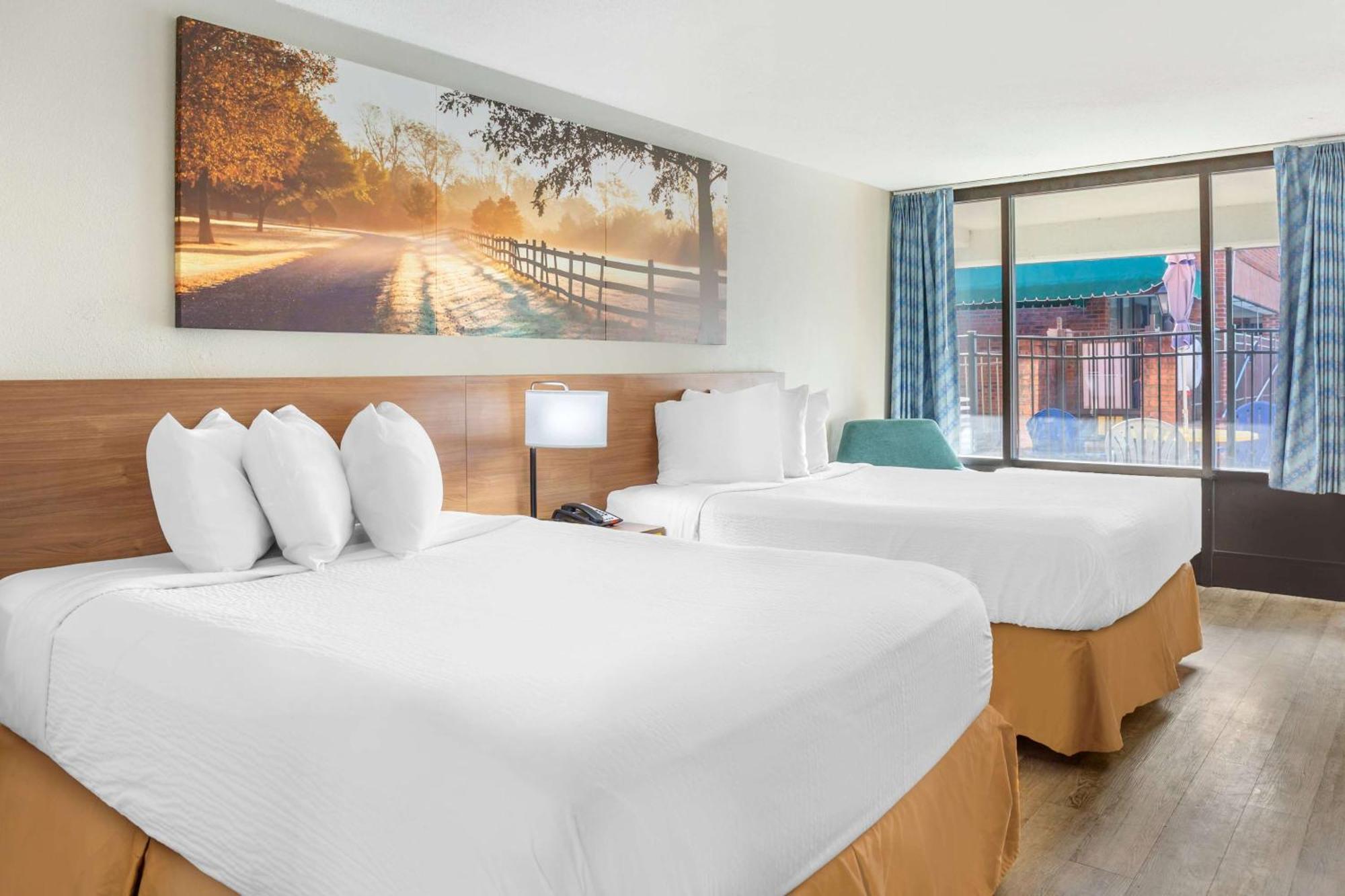 Days Inn & Suites By Wyndham Rocky Mount Golden East Eksteriør billede