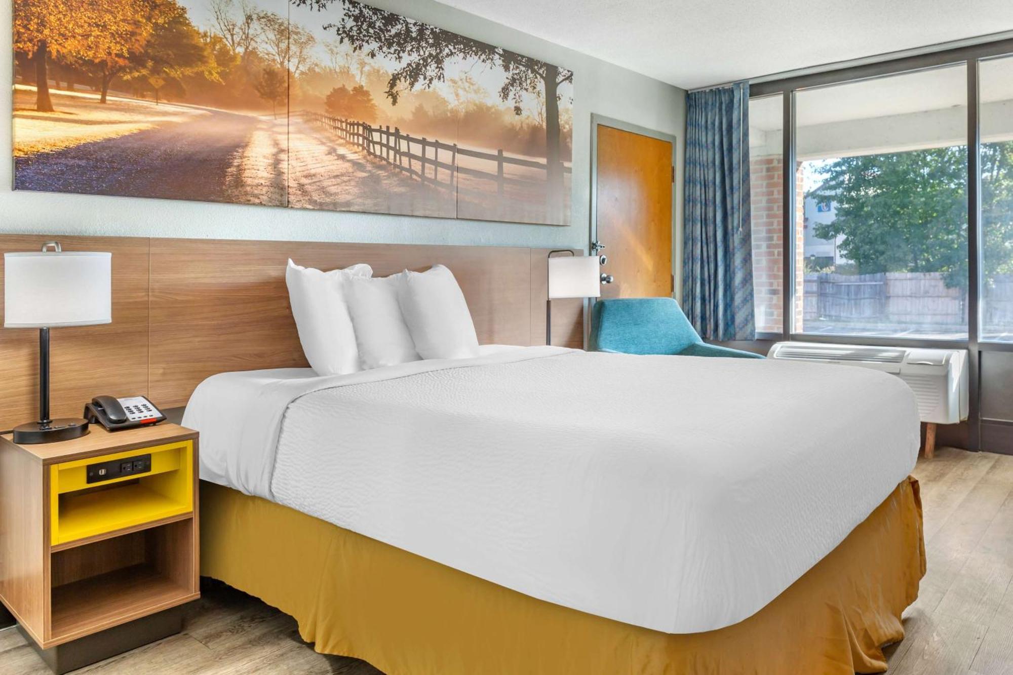Days Inn & Suites By Wyndham Rocky Mount Golden East Eksteriør billede